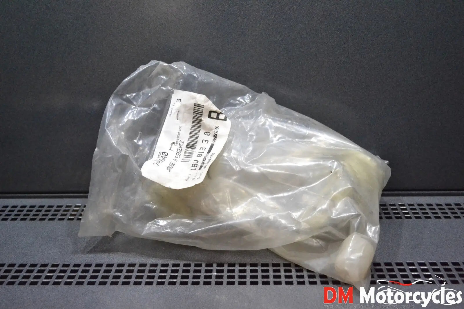 Peugeot genuine new looxor 125 - 150 fuel level sensor pn 745640
