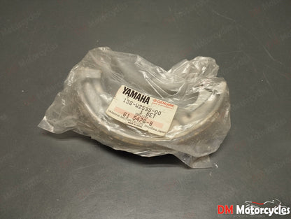 Yamaha genuine new ya 6 1966 rear brake shoes kit pn 136-w2535-00