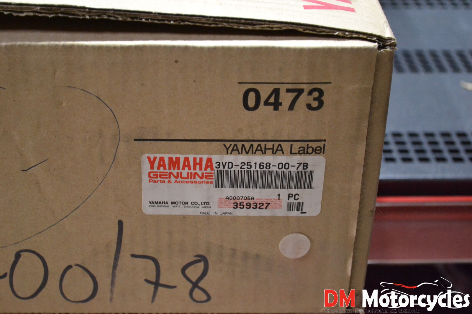 Yamaha genuine new tdm850 tdm 850 front cast wheel rim pn 3vd-25168-00-7b