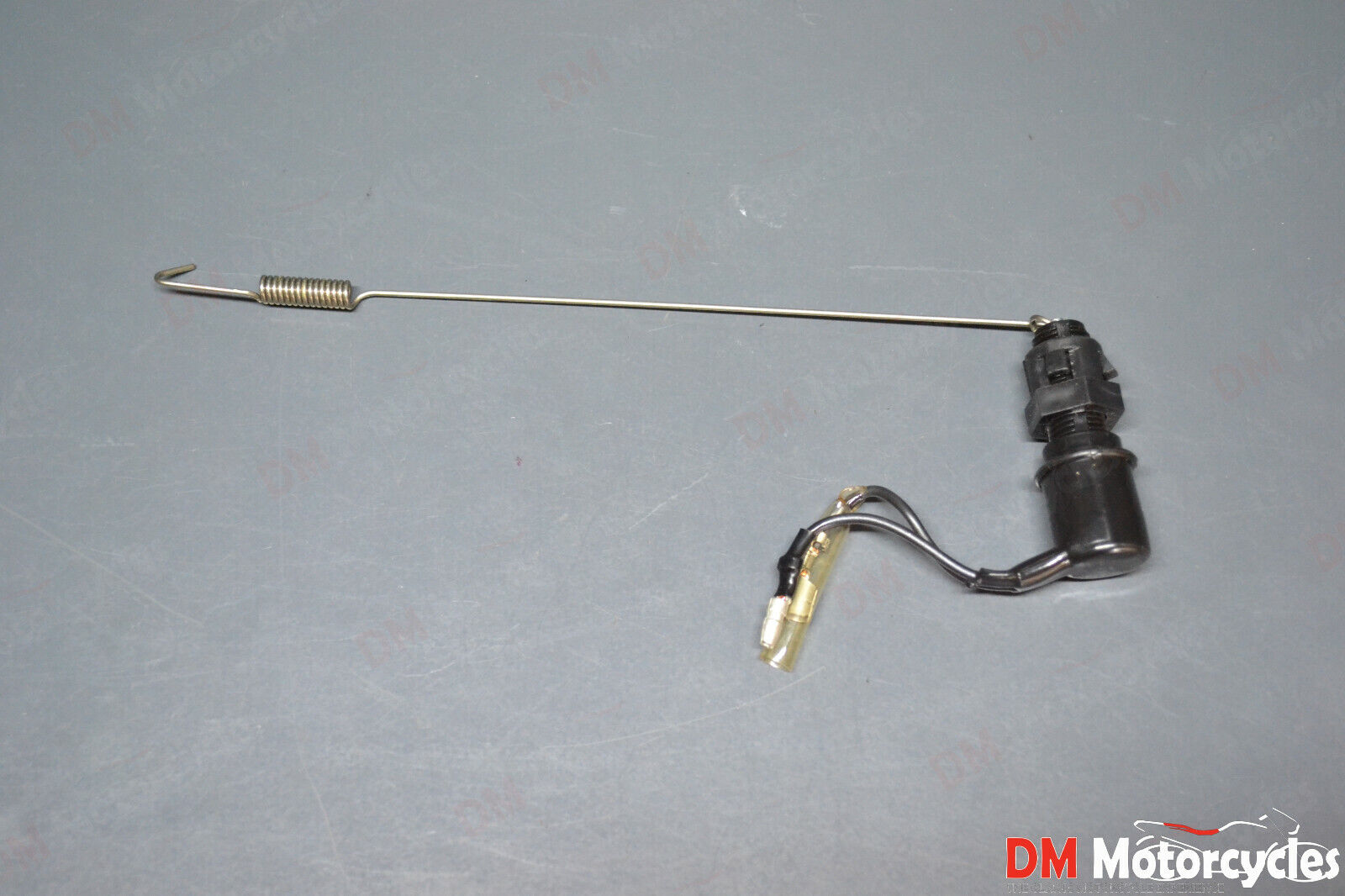 Yamaha genuine nos xs 250 xs 360 xs 400 rear brake light switch pn 1l9-82530-00