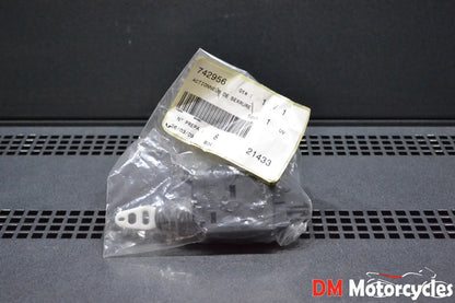 Peugeot genuine new jet force seat switch actuator lock pn 742956