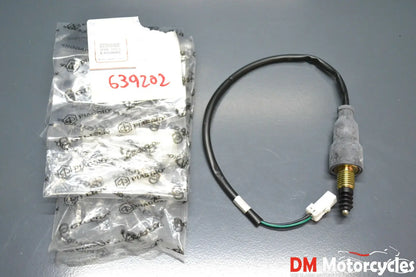 Piaggio genuine new x9 evolution 125 - 500 side stand switch pn 639202