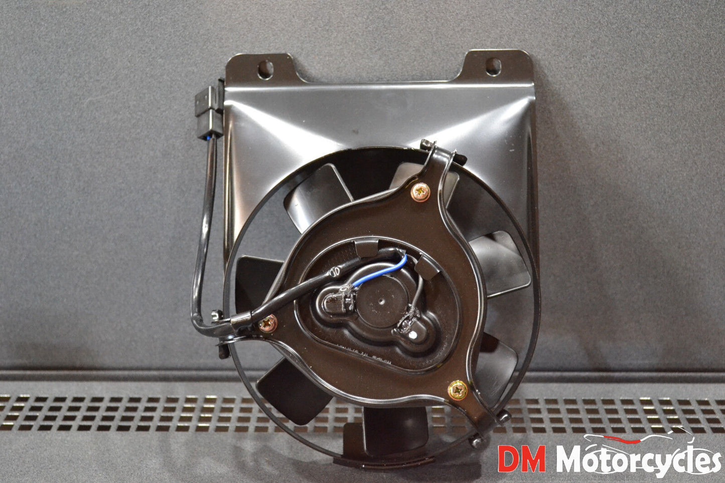 Yamaha genuine nos fz750 fz 750 1985 radiator fan pn 1ae-12405-00