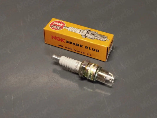 New NGK BP4HS Spark Plug x1