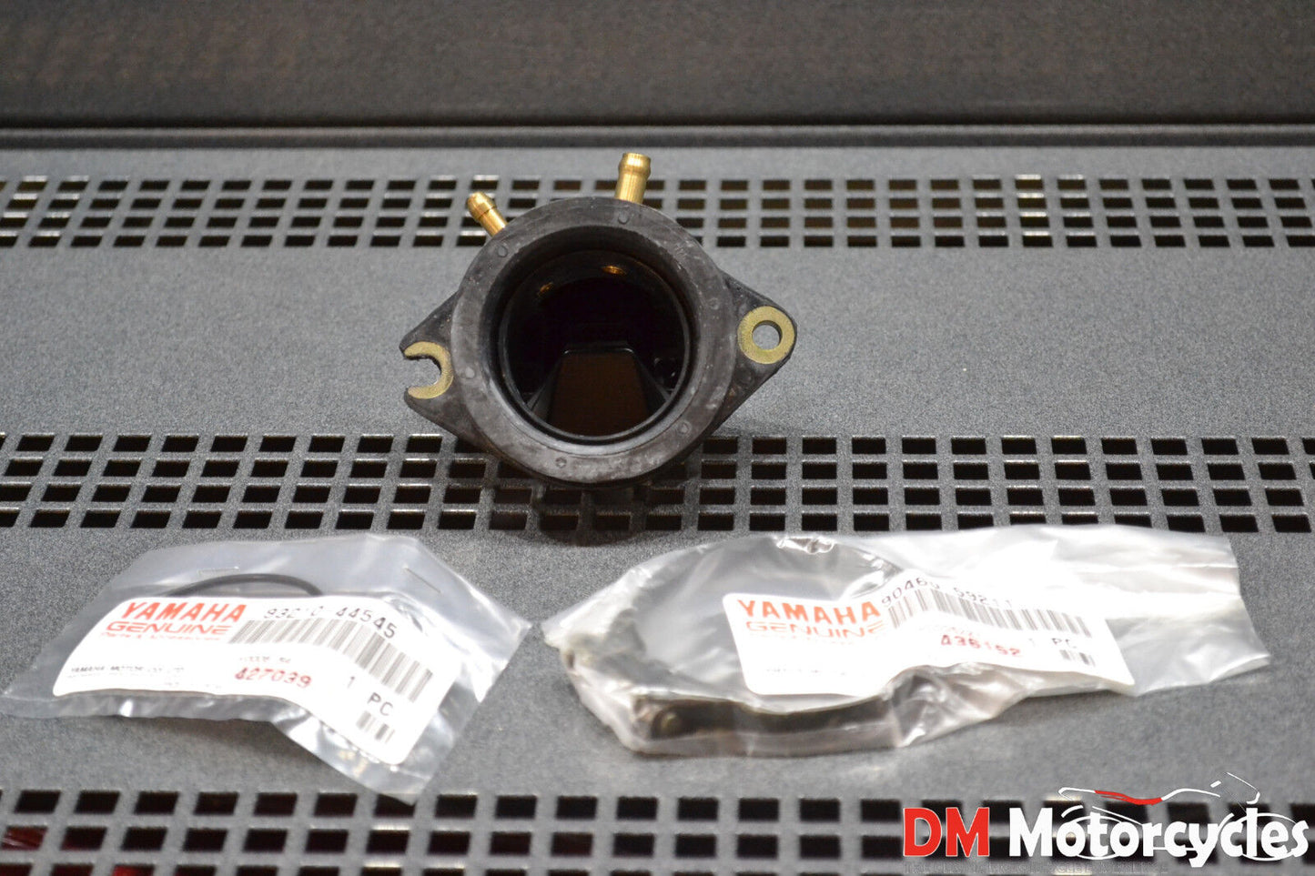 YAMAHA GENUINE NEW XV750 XV920 VIRAGO 750 81-83 CARBURETOR JOINT PN 10L-13596-01