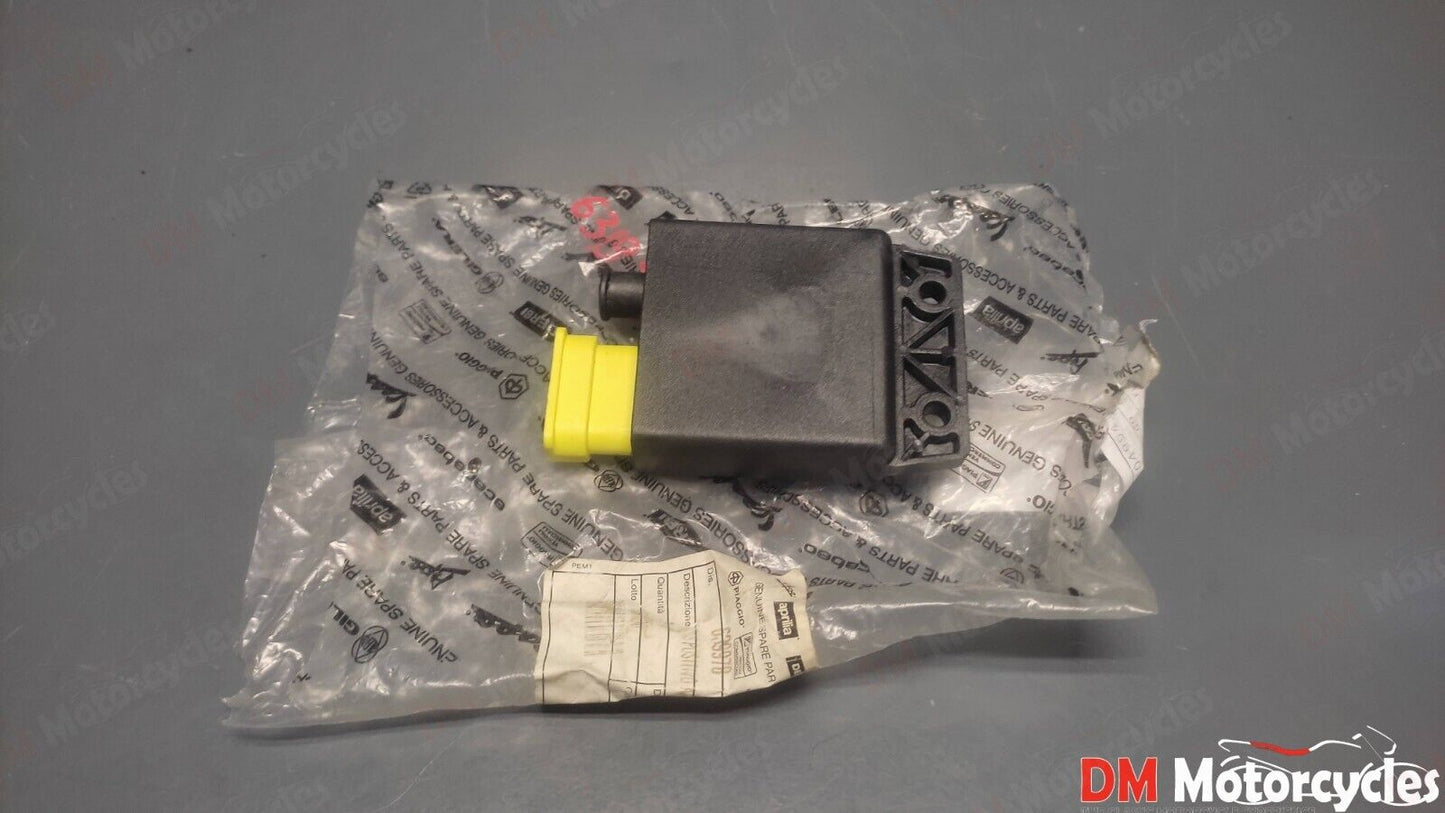 Piaggio genuine new vespa 50 et4 lx zip fly aprilia scarabeo 50 cdi pn 639978