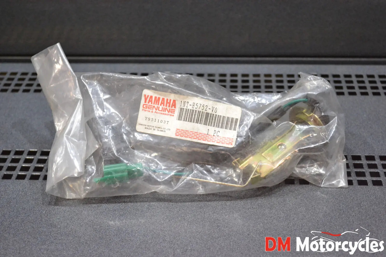 Yamaha genuine new ct 50 1986 fuel sender unit pn 1nt-h5752-v0