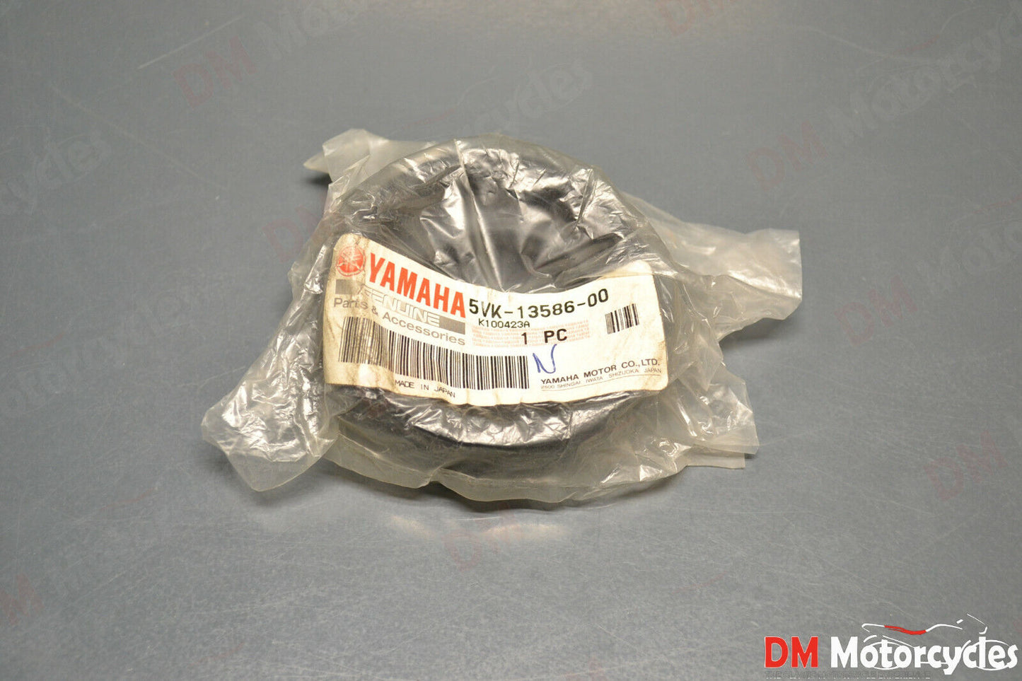 Yamaha genuine new xt660 mt-03 intake manifold joint pn 5vk-13586-00