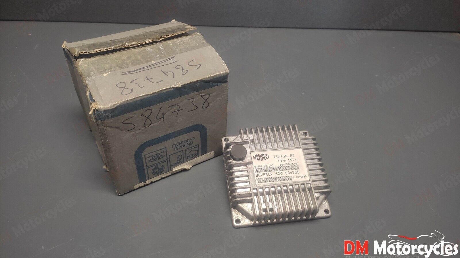 Piaggio genuine new  beverly 500 cdi ecu unit  pn 584738