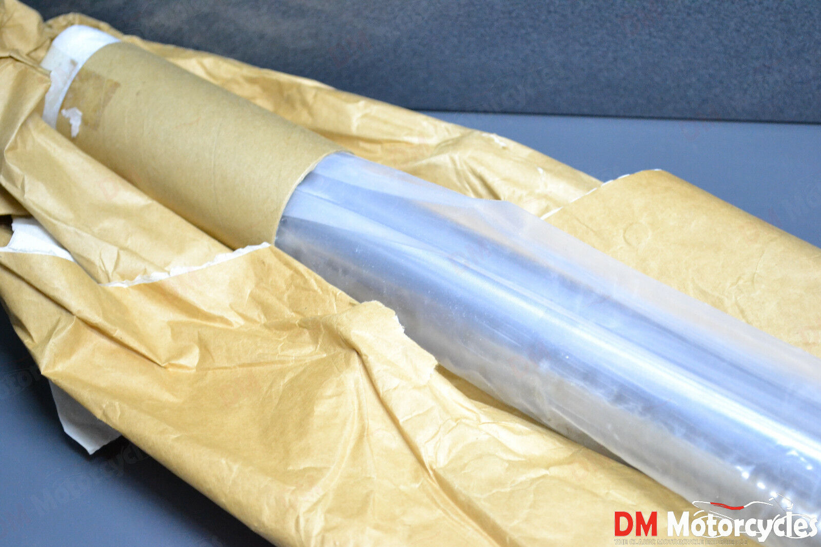 Yamaha genuine nos XT600 XT 600 dual purpose left fork assy pn 43f-w2313-00