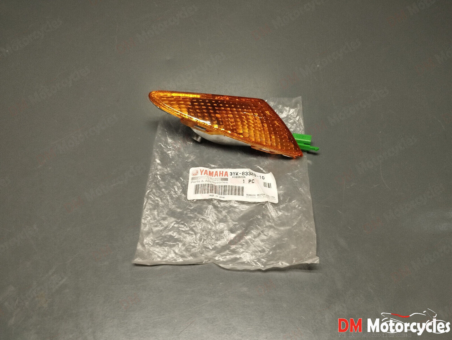 Yamaha genuine new yg 50 jog front turn signal pn 3yk-83320-10