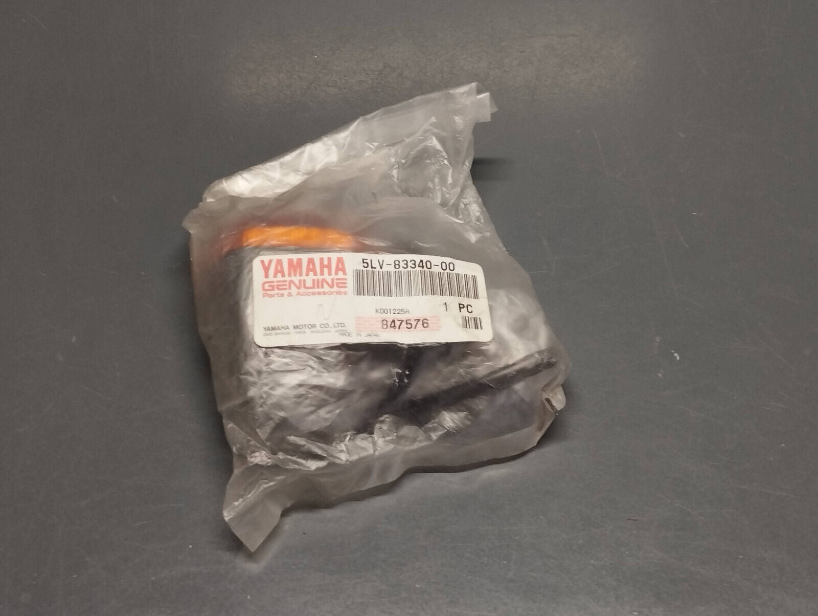 Yamaha genuine new fzs 1000 fazer 2001-05 right rear turn signal pn 5lv-83340-00