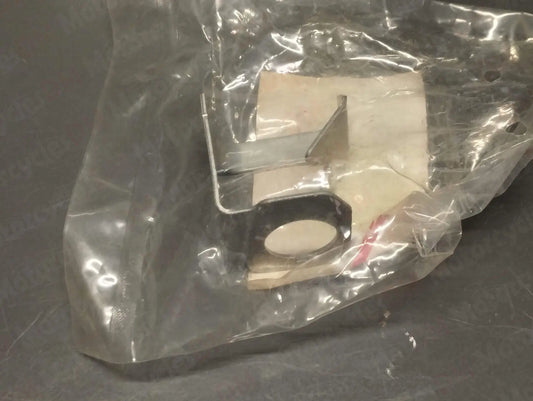 Honda genuine new nh 100 50 sk 50 dio seat lock stay pn 77242-gbl-770