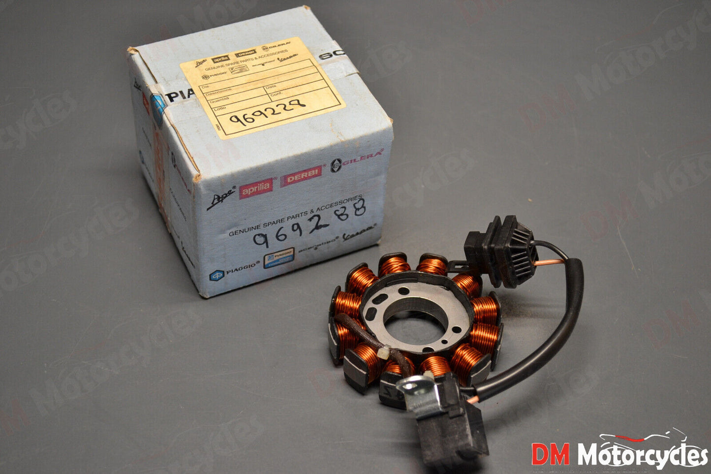 Piaggio genuine new liberty zip fly vespa lx 4t 50cc alternator stator pn 969228