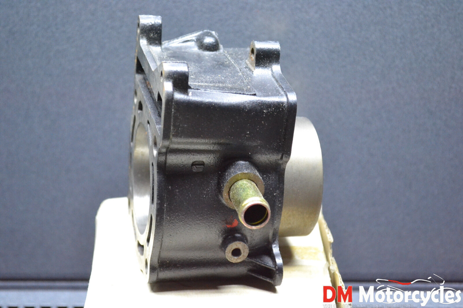 Malaguti genuine new madison 150 cylinder kit pn 77116300