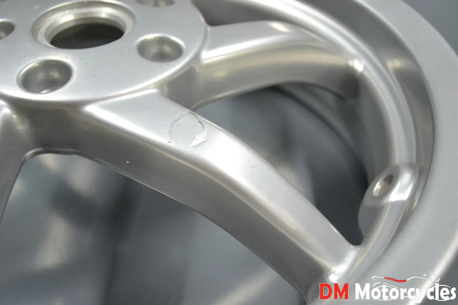 Piaggio genuine new nrg power purejet 05 rear wheel rim disk brake pn 95938200b1