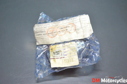 Piaggio genuine new vespa gt Beverly hexagon liberty x8 x9 chock pn cm129801