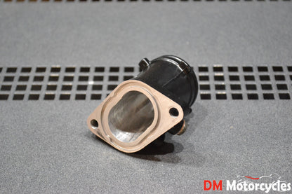 YAMAHA GENUINE NOS FZ750 FZR750 CARBURETOR JOINT 2 PN 2KT-13596-01