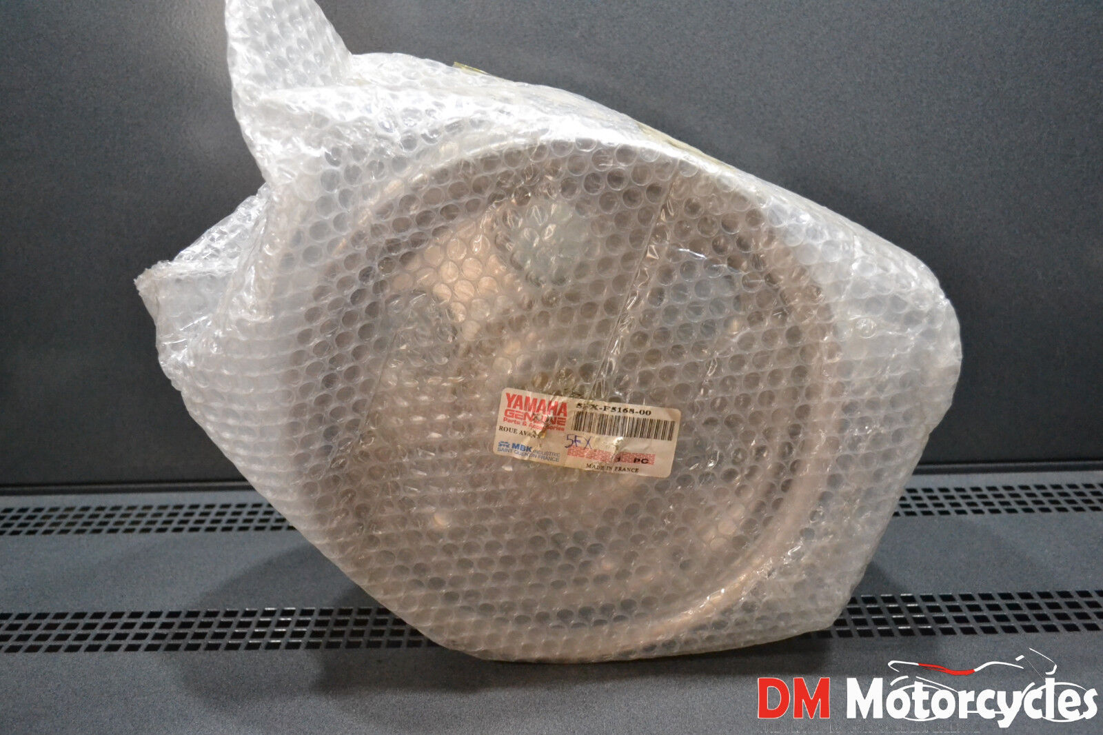 Yamaha genuine new cw50rs cw 50  bw's 99 front cast wheel rim pn 5fx-f5168-00