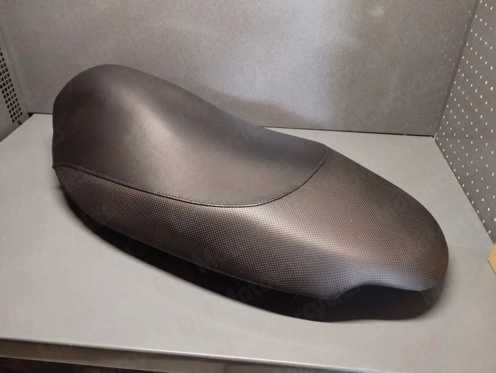 Peugeot genuine new trekker seat saddle pn 738879n