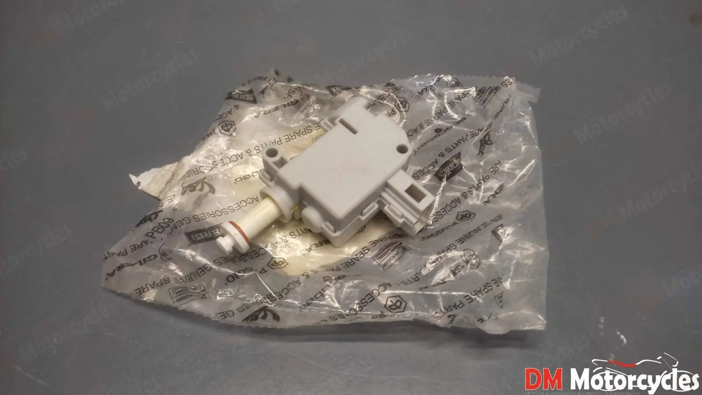 Piaggio genuine new beverly 300 350 500 seat solenoid valve pn 582990