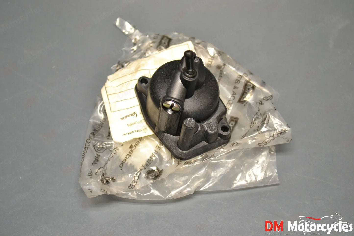 Piaggio genuine new Italjet Dragster 125 180 delorto carburetor bowl pn 484704