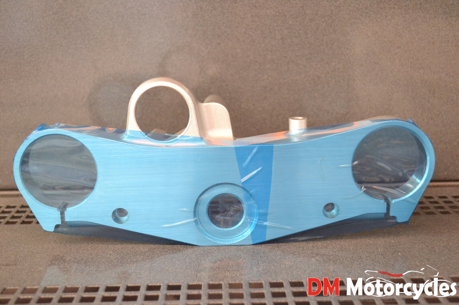 Yamaha genuine new yzf1000r yzf 1000 1997 steering top york pn 4sv-23435-00