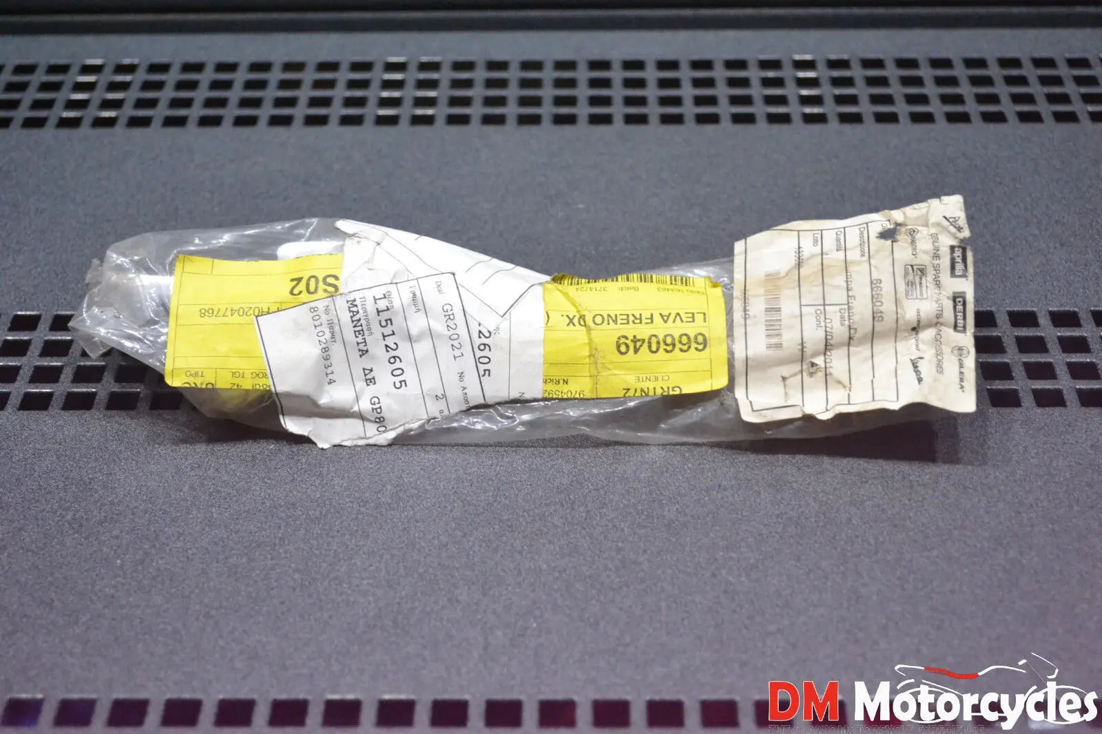 Piaggio genuine new gilera gp800 gp 800 rear brake lever pn 666049