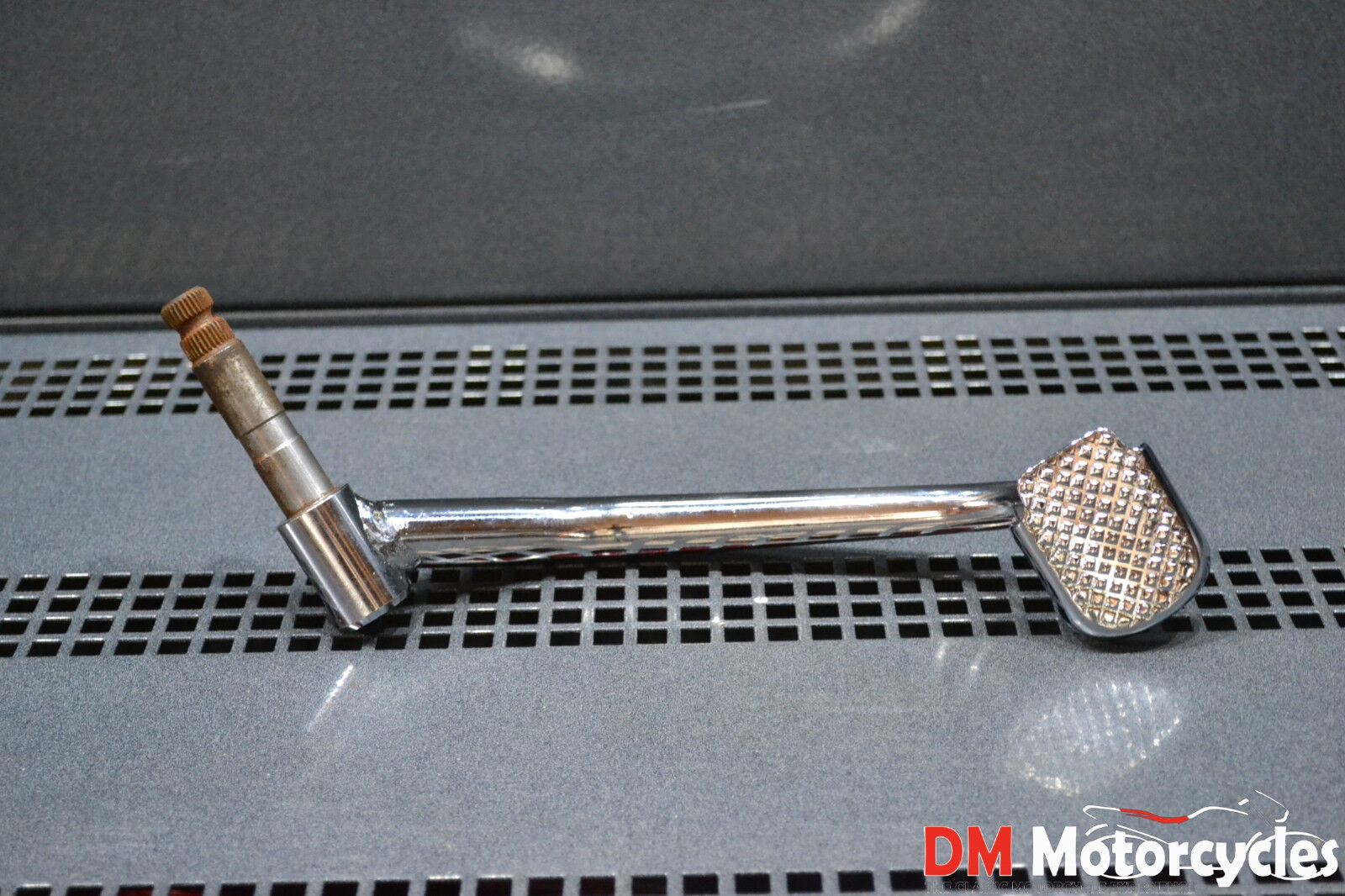 Yamaha genuine new virago v-star 250 90 - 13 brake pedal pn 2uj-27211-01