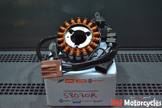 Piaggio genuine new gilera aprilia vespa derbi adiva stator generator pn 58070