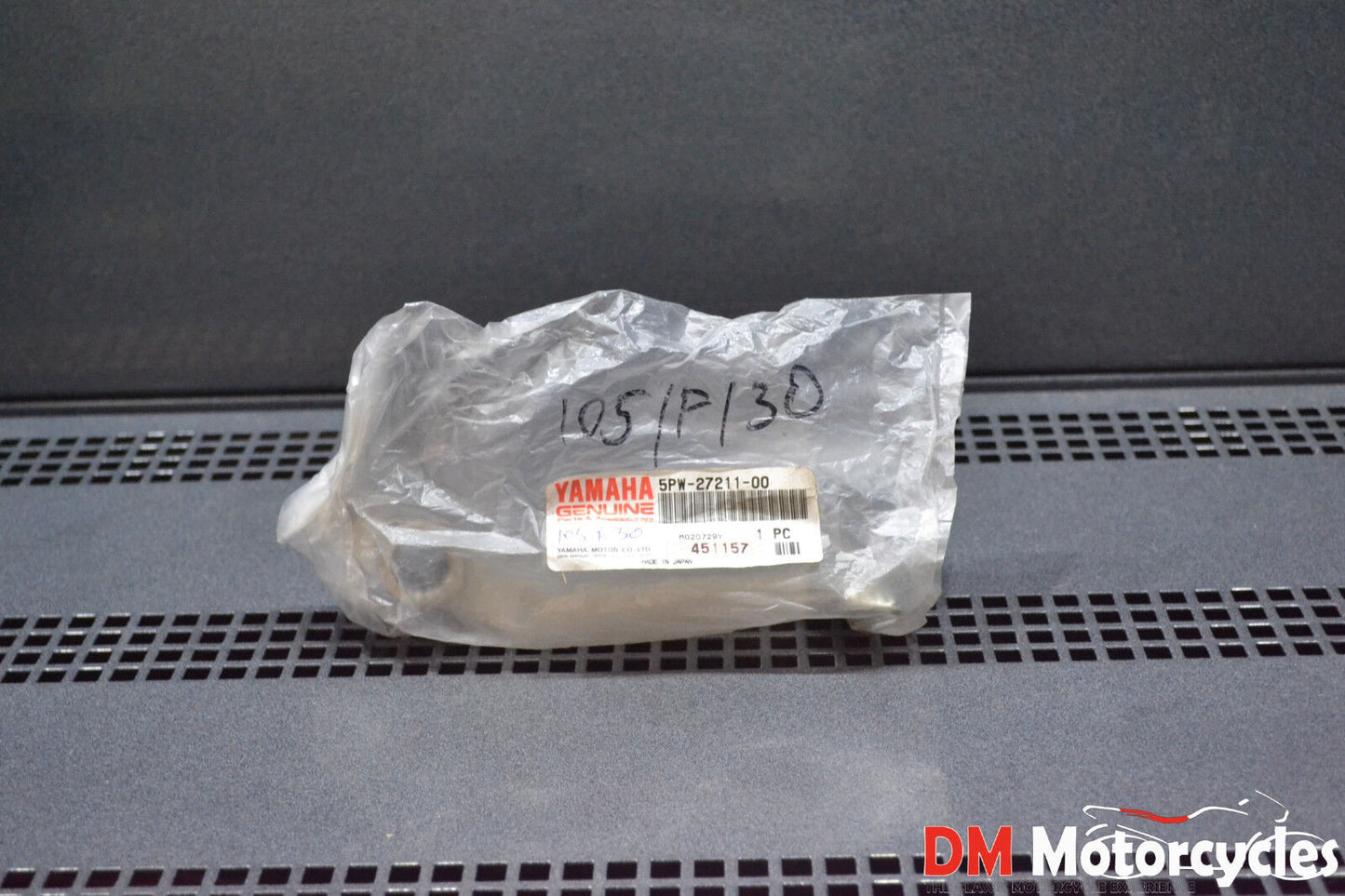 Yamaha genuine new yzf r1 2002 - 2003 brake pedal pn 5pw-27211-00