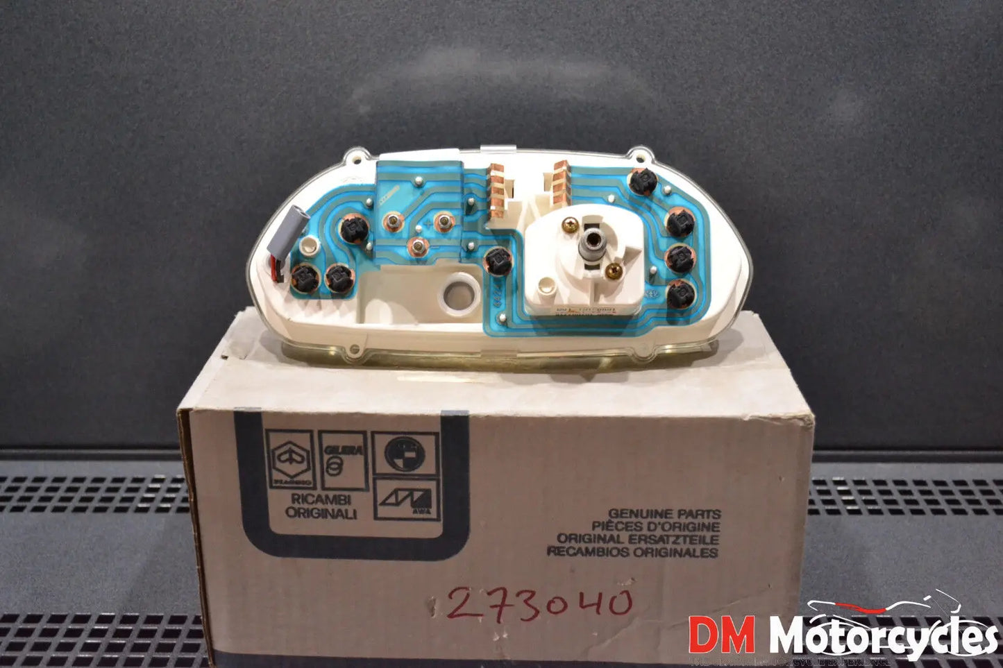 Piaggio genuine new zip 50 1991 - 1993 speedometer gauge assy pn 273040