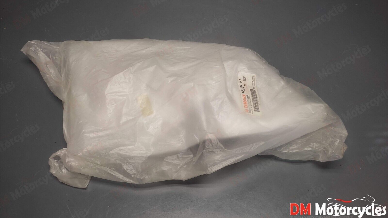 Yamaha genuine new fz750p fz 750 Police bike 1985 engine guard pn 4ch-28414-01
