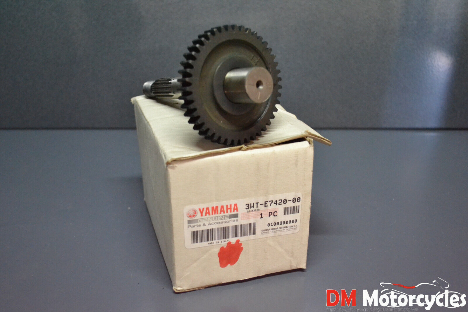 Yamaha genuine nos cw 50 cw 65 yh 50 yq 50 ns 50 drive axle assy pn 3wt-e7420-00