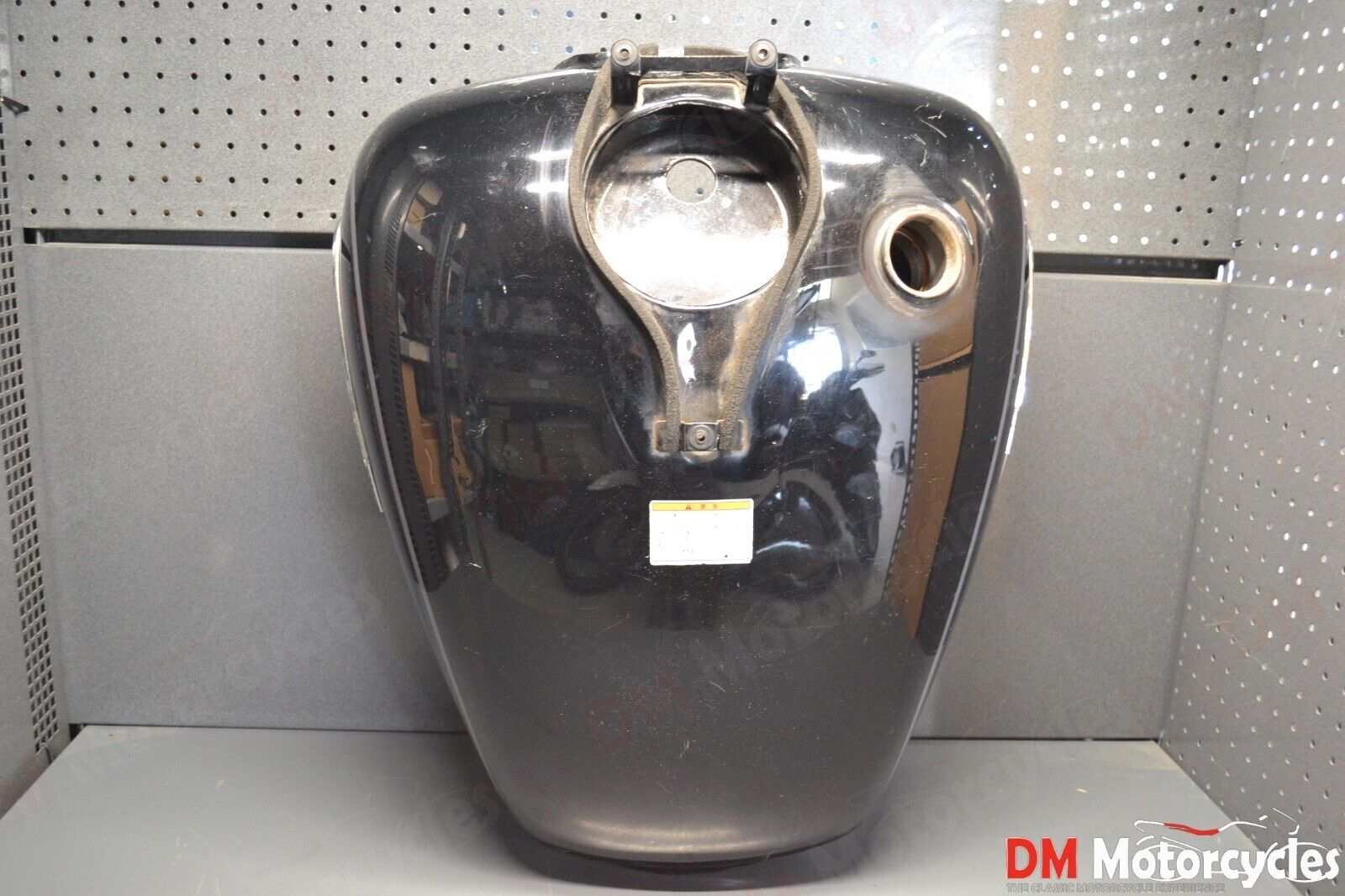 Yamaha genuine used Dragstar 400 Japanese import fuel petrol gas tank