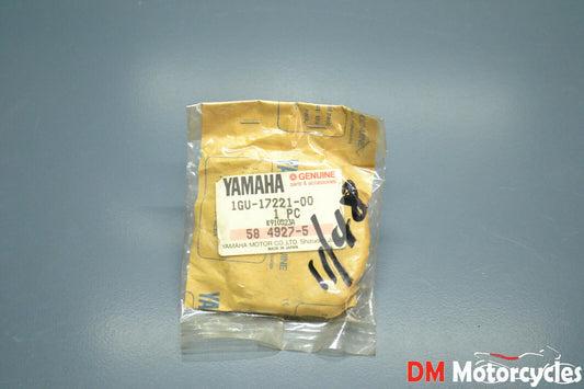 Yamaha genuine nos rd 125 ypvs rzr transmission gear 2nd wheel pn 1GU-17221-00