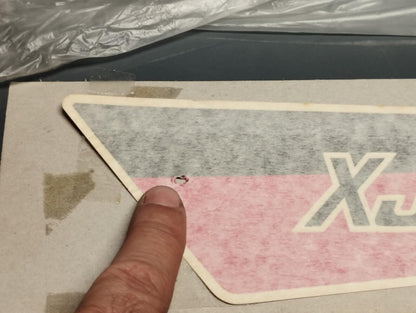 Yamaha genuine nos punctured xj 600 1984 graphic 1 sticker decal pn 51j-2173e-00