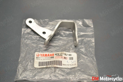Yamaha genuine new YZF R1 2002 2003 left frame bracket mount pn 5pw-2116j-00