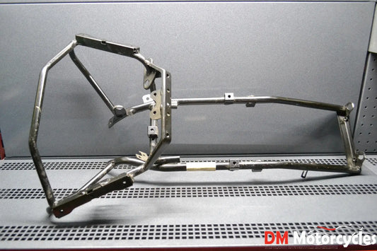 Piaggio genuine new MP3 125 250 400 front frame mounting assy pn 6537066