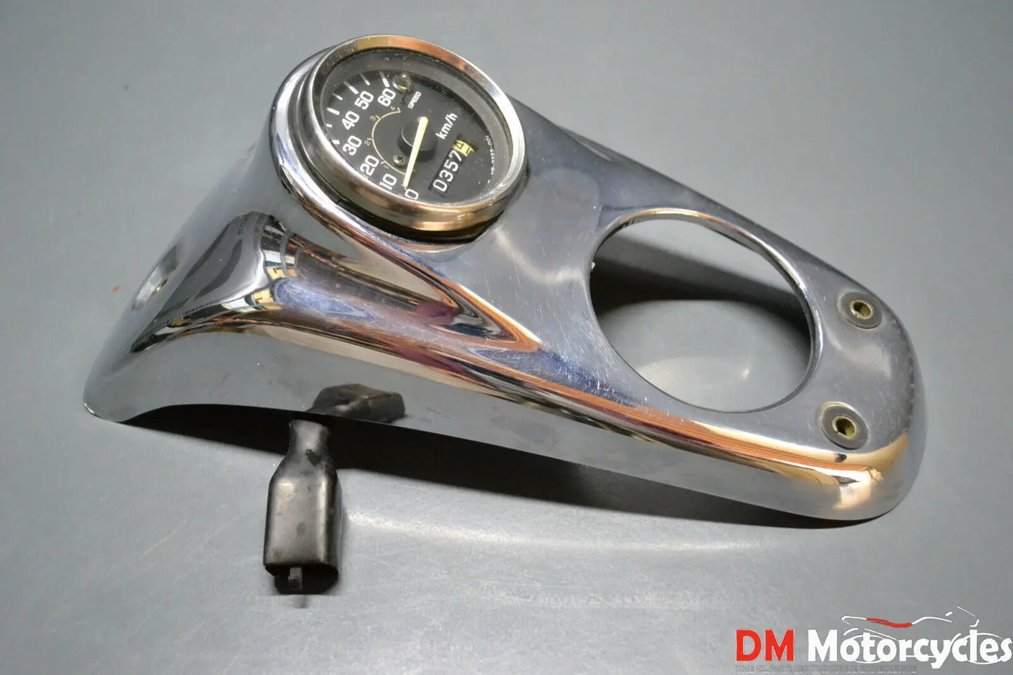 Honda geunuine used magna 50 instrument cluster speedometer gauge with base