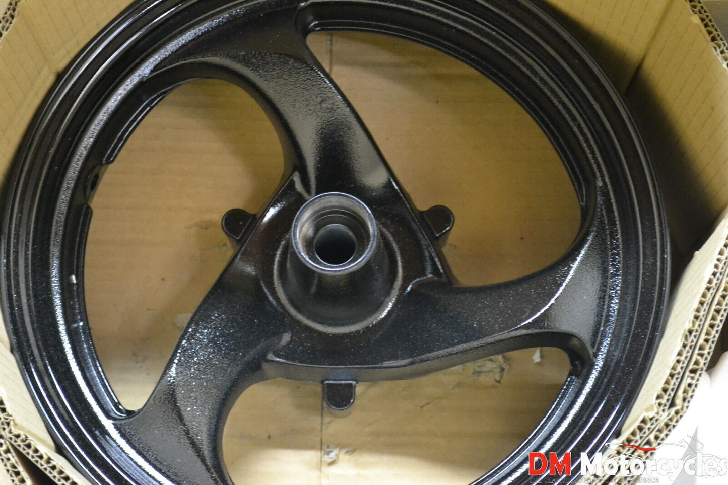 Yamaha genuine new xp 500 tmax 500 2001 front cast wheel rim pn 5gj-25168-00-33