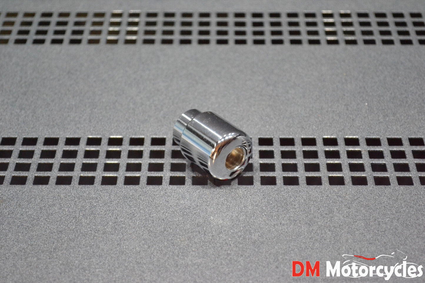Yamaha genuine new xv250 virago vstar 250 1988 - 2011 bar end pn 42n-26246-00