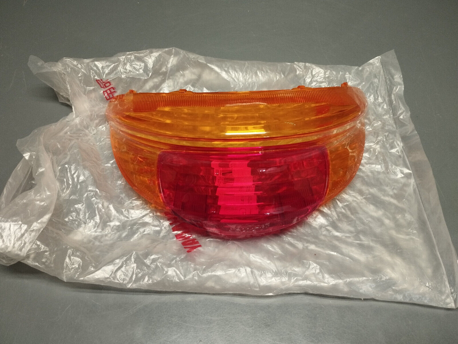 Yamaha genuine new grand axis 100 ya 100 tail lens pn 5cp-h4540-09