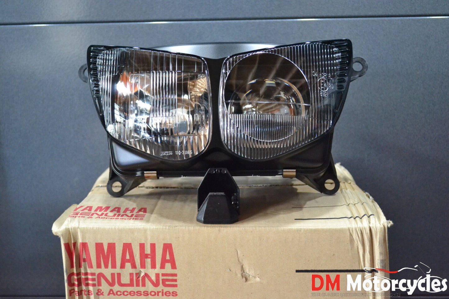 Yamaha genuine new tdm850 tdm 850 2001 - 2007 headlight assy pn 4tx-84320-00