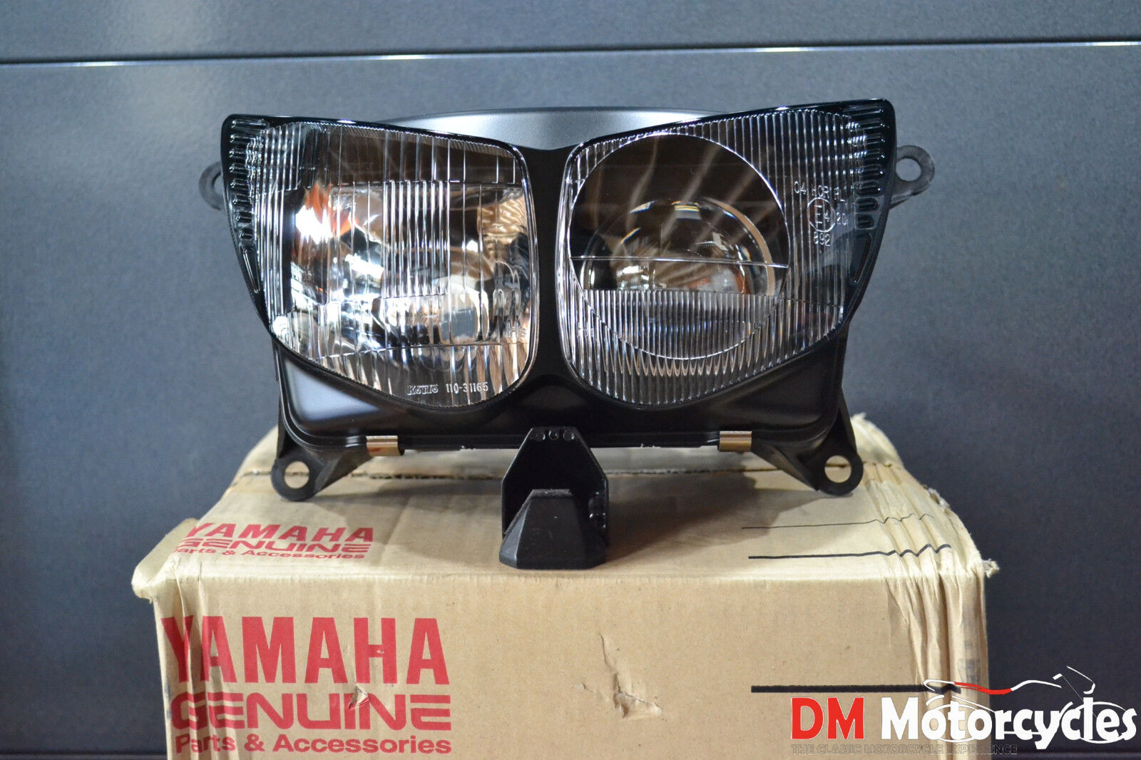 Yamaha genuine new tdm850 tdm 850 2001 - 2007 headlight assy pn 4tx-84320-00