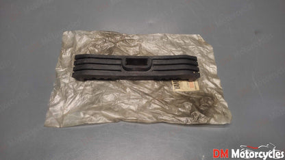 Yamaha genuine nos xj600 xj 600 fuel tank damper pn 33m-24182-00