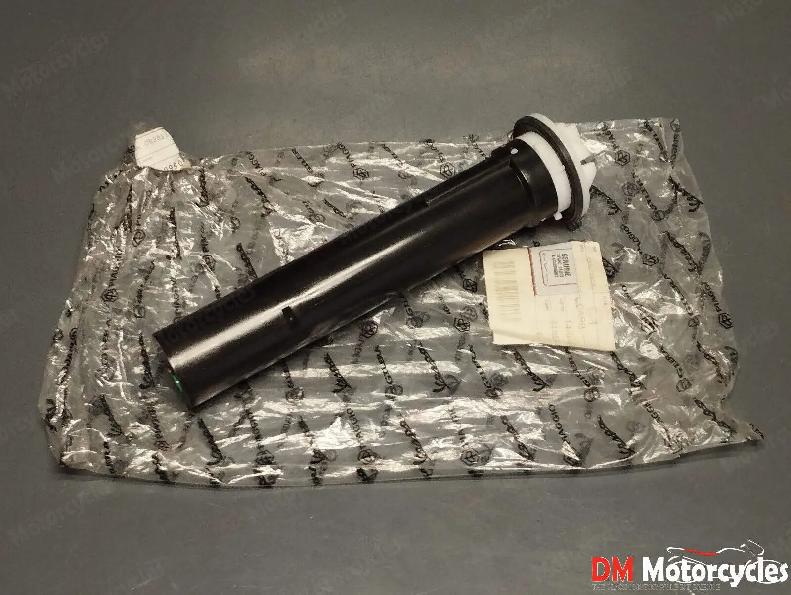 Piaggio genuine new vespa gt 125 fuel level sensor pn cm075609