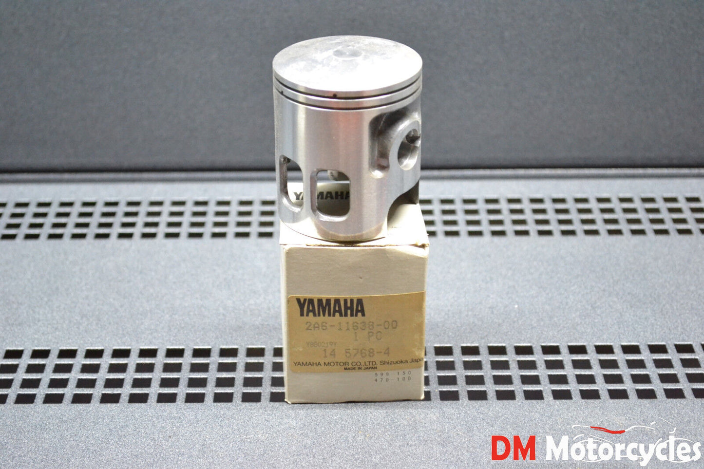 Yamaha genuine nos dt125 dt 125 1979 1.00 o/s piston pn 3e1-11635-00