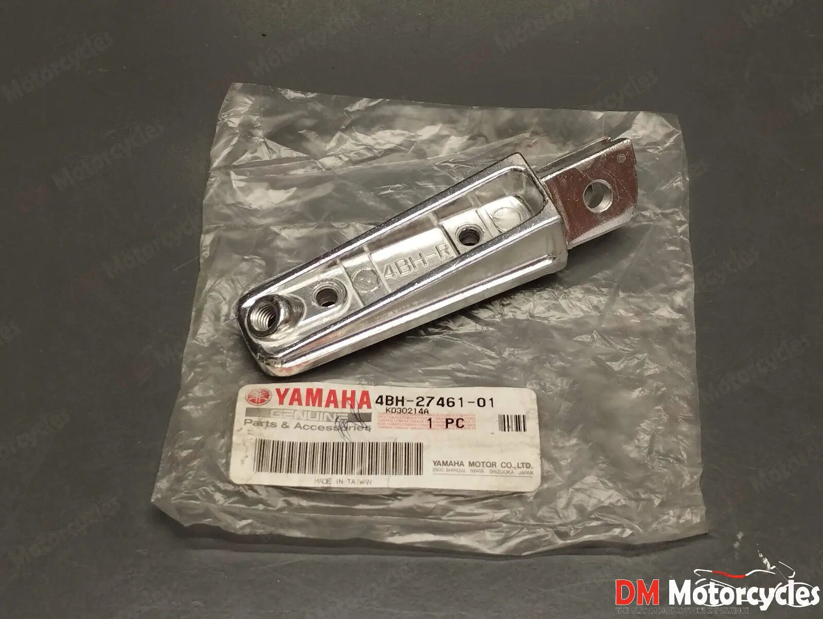 Yamaha genuine new fz 6 xv 1700 fjr 1300 gt footrest pn 4bh-27461-01
