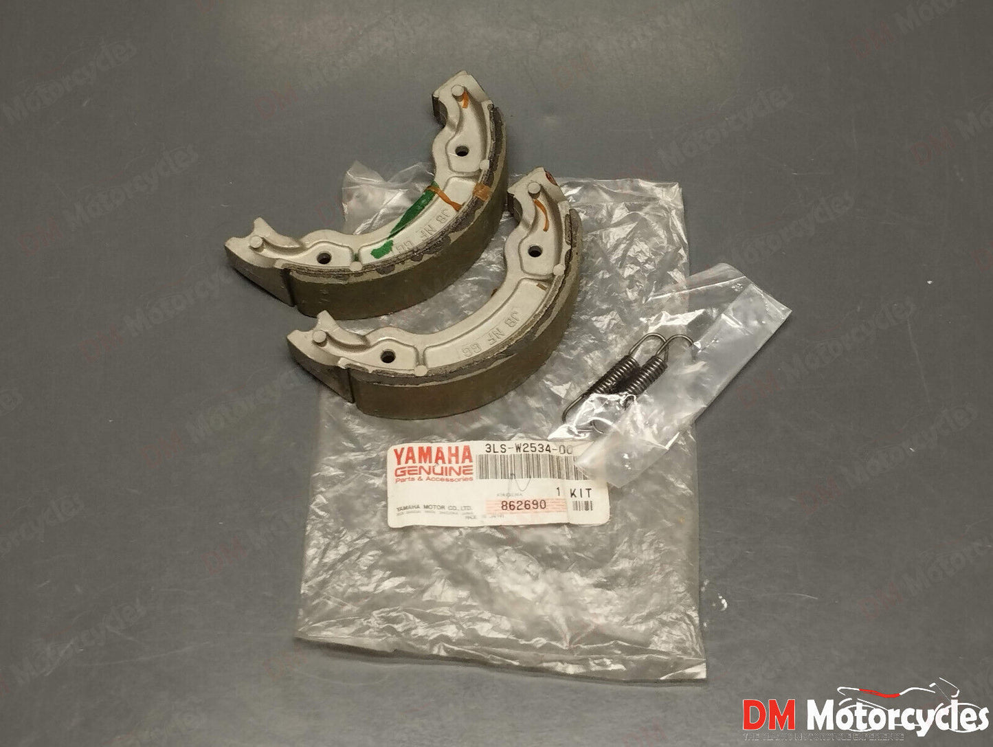 Yamaha genuine new xt 250 serow brake shoes kit pn 3ls-w2534-00